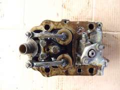 Cylinder Head, complete with Rockerarm and Injector
